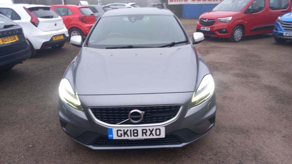 Used Volvo V40 2018 for sale - 78015802: Photo 2