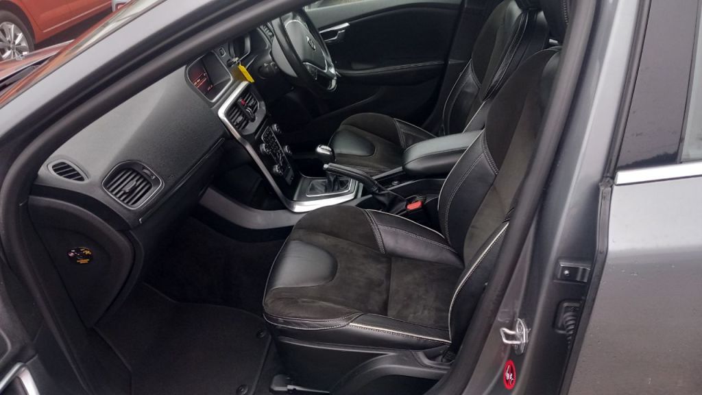 Used Volvo V40 2018 for sale - 78015802: Photo 7