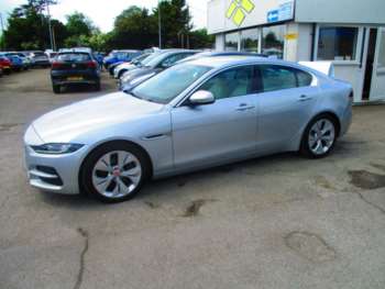 Used Jaguar XE 2020 for sale - 74794678: Photo
