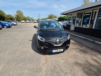 Used Renault Scenic 2018 for sale - 79111672: Photo