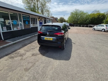 Used Renault Scenic 2018 for sale - 79111672: Photo
