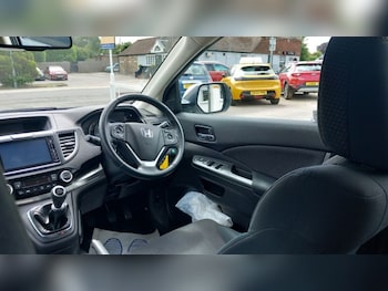 Used Honda CR-V 2015 for sale - 78930208: Photo