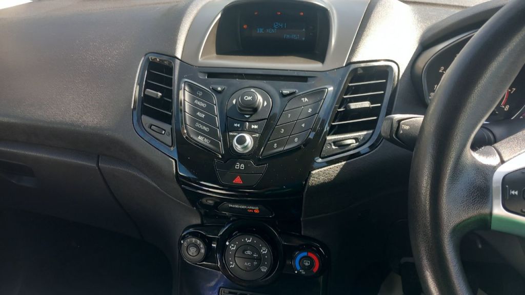 Used Ford Fiesta 2013 for sale - 78167821: Photo 12