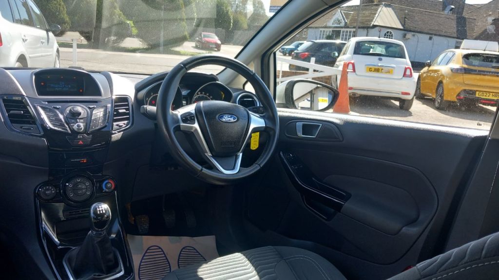 Used Ford Fiesta 2013 for sale - 78167821: Photo 2