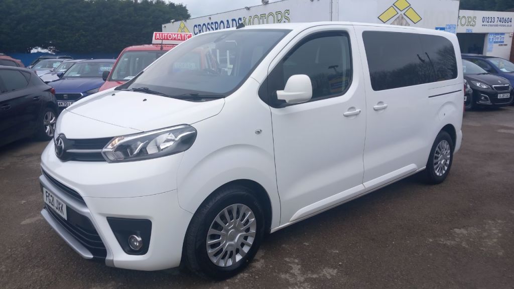 Used Toyota PROACE CITY Verso 2021 for sale - 78021236: Photo 2