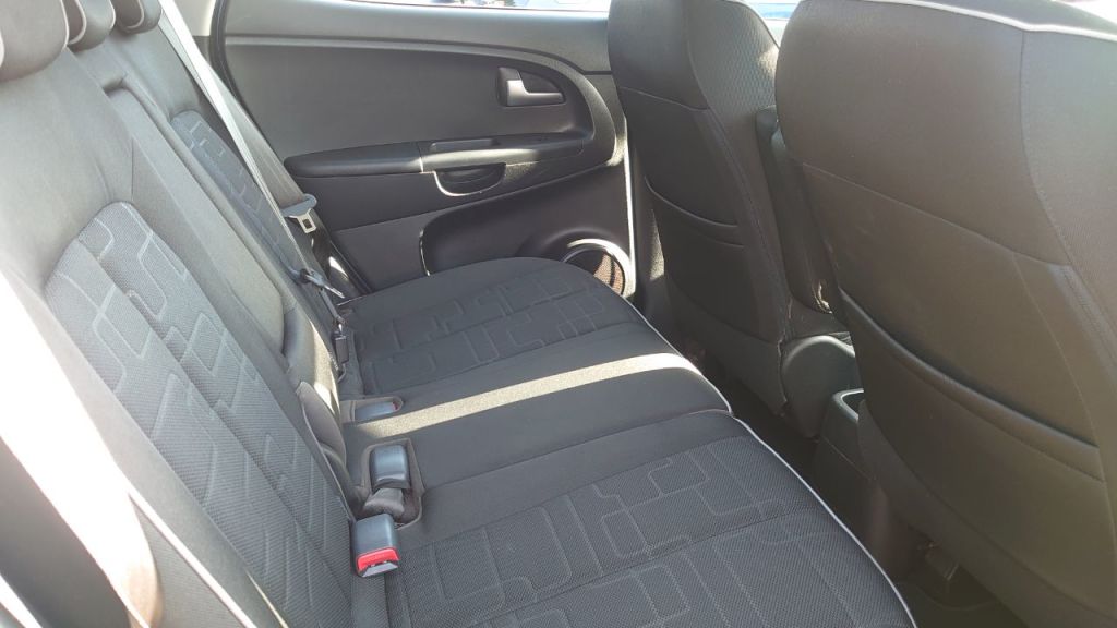 Used Kia Venga 2013 for sale - 78021221: Photo 10