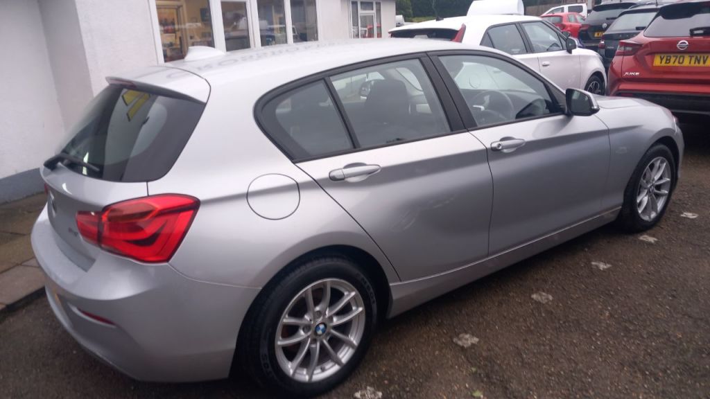 Used BMW 1 Series 2018 for sale - 78021195: Photo 2