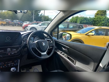 Used Suzuki SX4 S-Cross 2023 for sale - 79271763: Photo