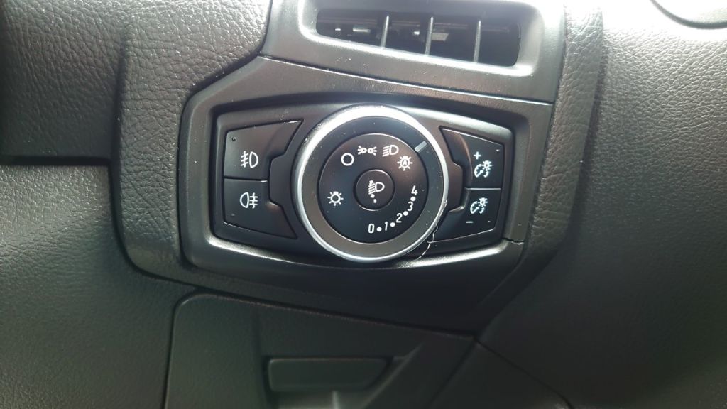 Used Ford Focus 2016 for sale - 78021214: Photo 12