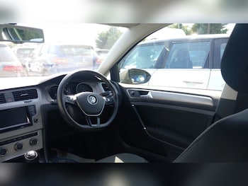 Used Volkswagen Golf 2014 for sale - 79154564: Photo