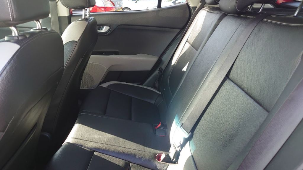 Used Kia Stonic 2019 for sale - 78015815: Photo 7