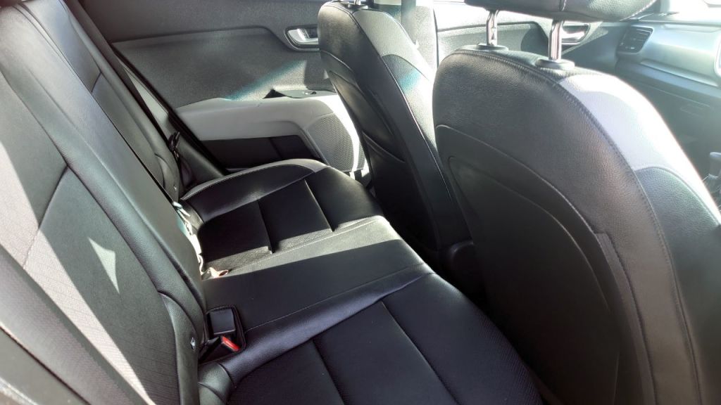 Used Kia Stonic 2019 for sale - 78015815: Photo 8