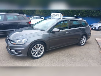 Used Volkswagen Golf 2018 for sale - 79275610: Photo