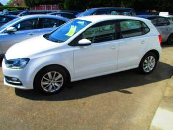 Used Volkswagen Polo 2015 for sale - 74674582: Photo