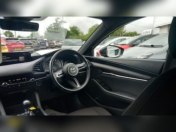 Used Mazda Mazda3 2020 for sale - 78737071: Photo