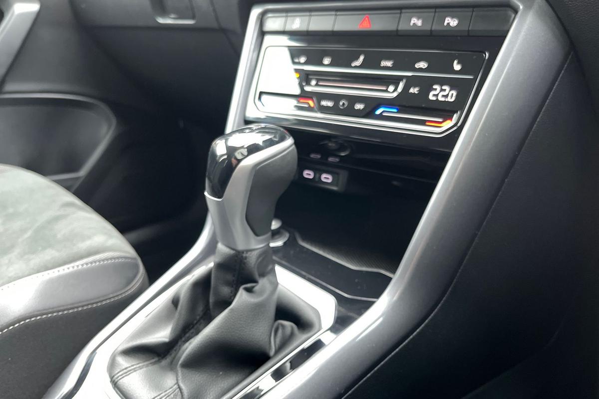 Used Volkswagen T-Roc 2022 for sale - 76675369: Photo 10