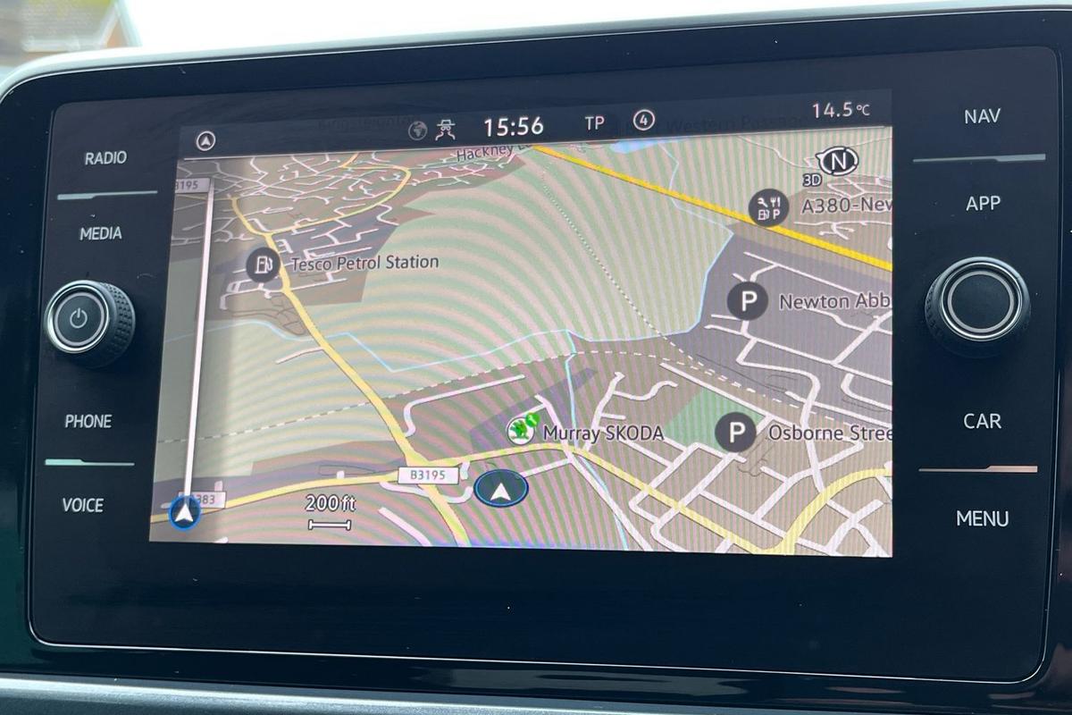 Used Volkswagen T-Roc 2022 for sale - 76675369: Photo 12