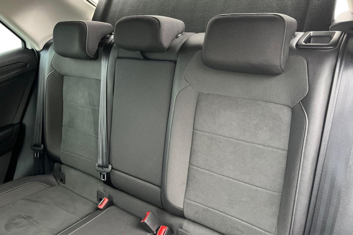 Used Volkswagen T-Roc 2022 for sale - 76675369: Photo 19