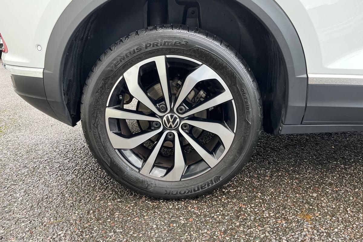 Used Volkswagen T-Roc 2022 for sale - 76675369: Photo 5