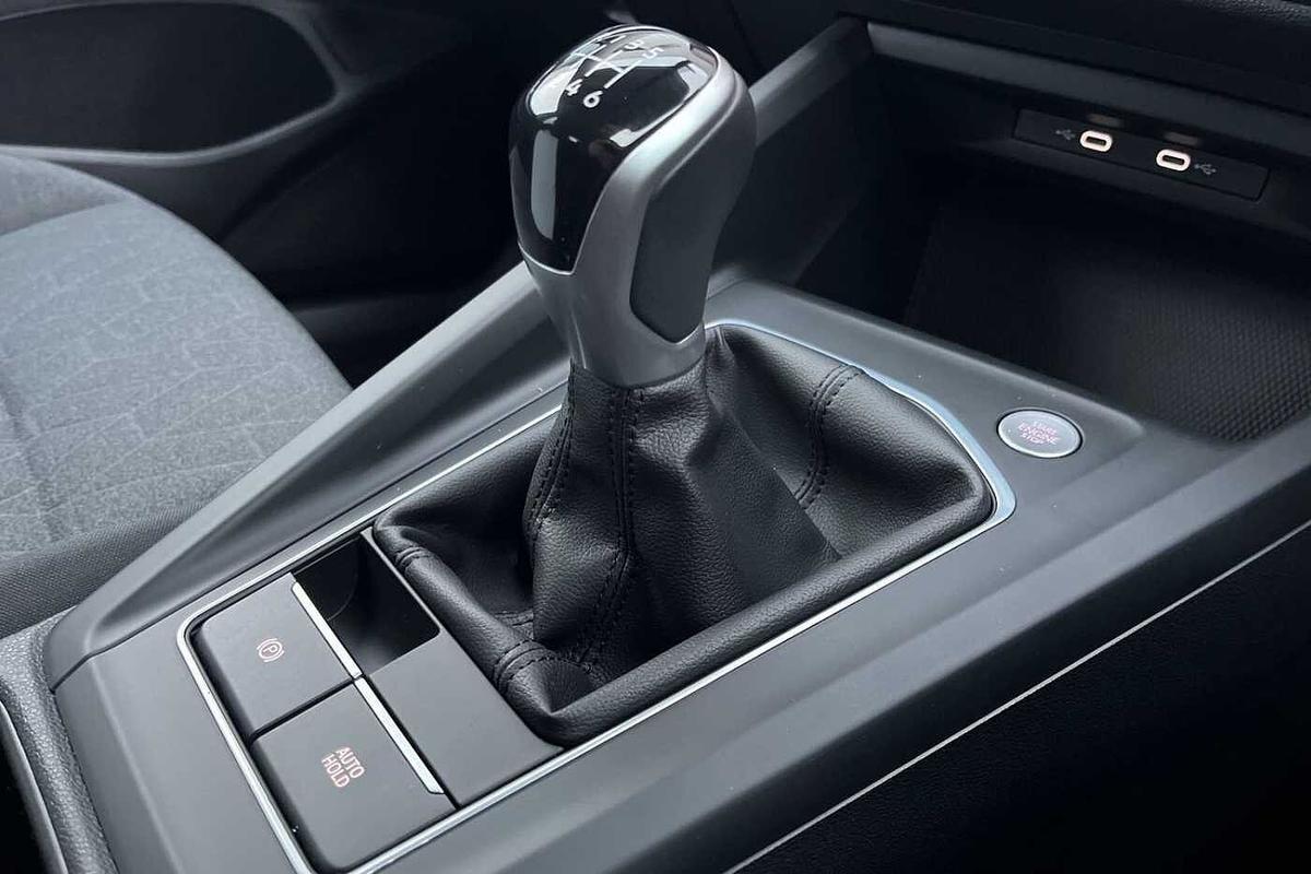 Used Volkswagen Golf 2025 for sale - 77542155: Photo 10