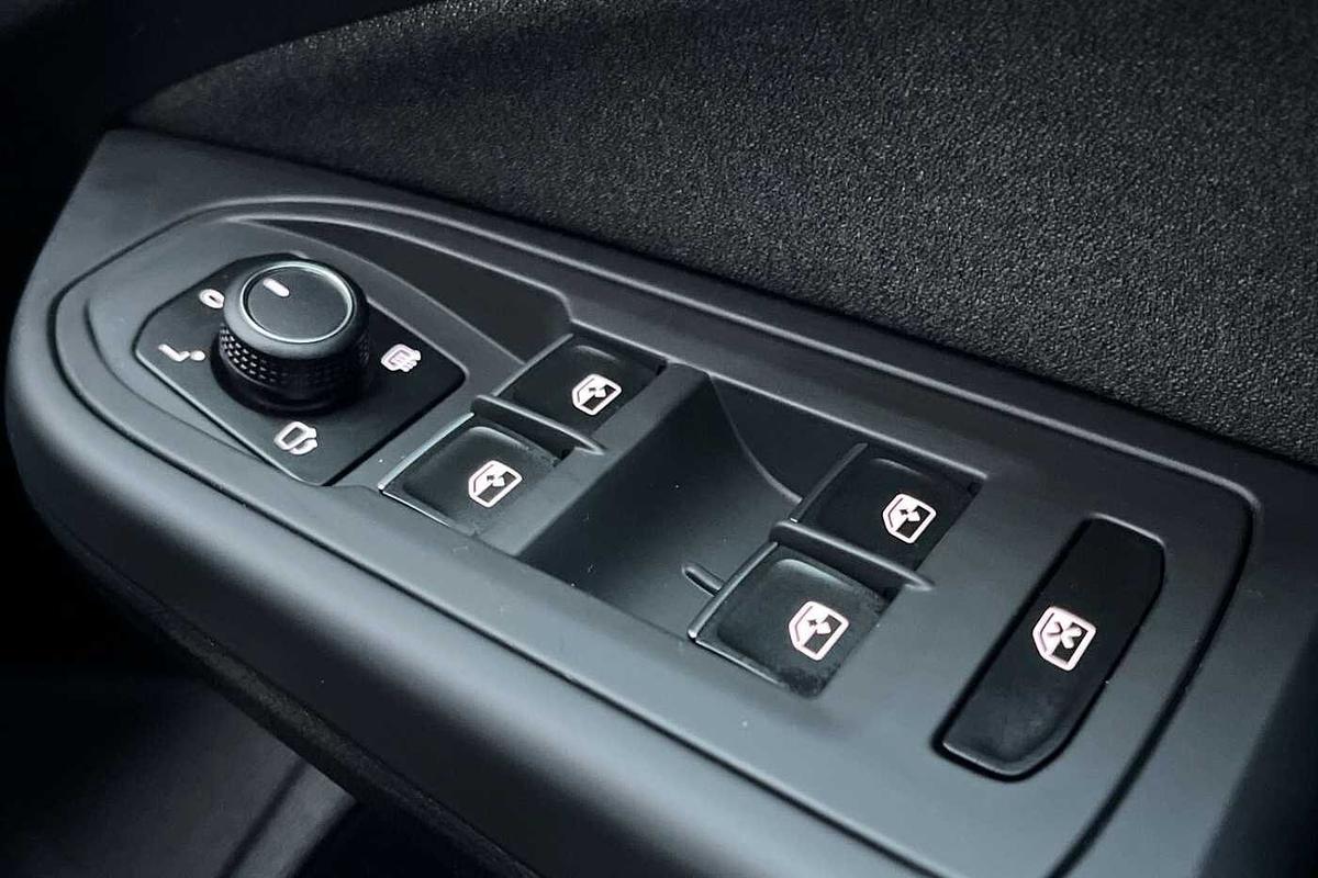 Used Volkswagen Golf 2025 for sale - 77542155: Photo 17