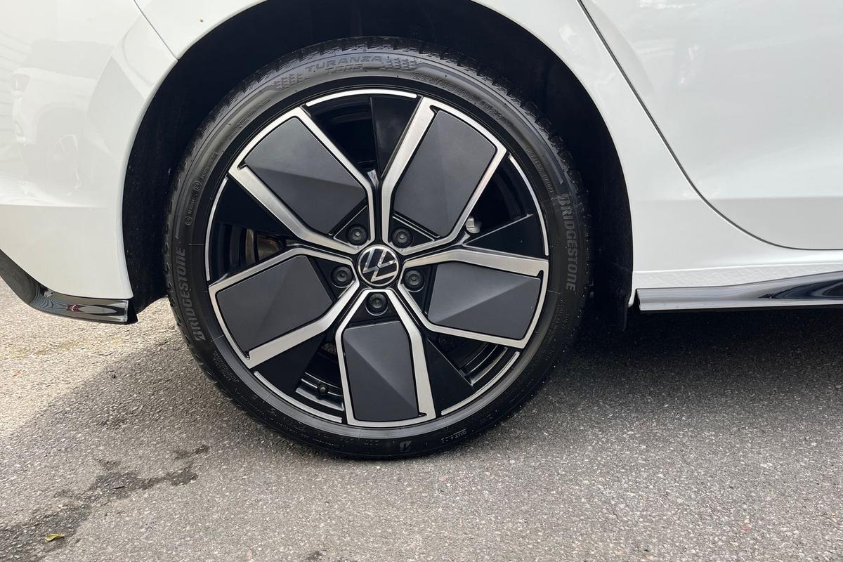 Used Volkswagen Golf 2025 for sale - 76678712: Photo 5