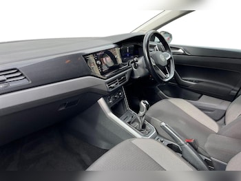 Used Volkswagen Polo 2022 for sale - 76674498: Photo