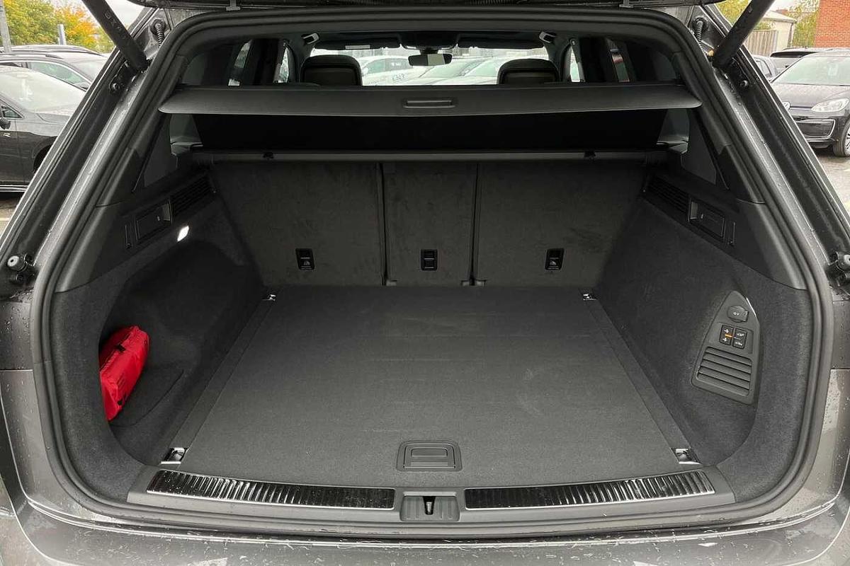 Used Volkswagen Touareg 2025 for sale - 78141163: Photo 20