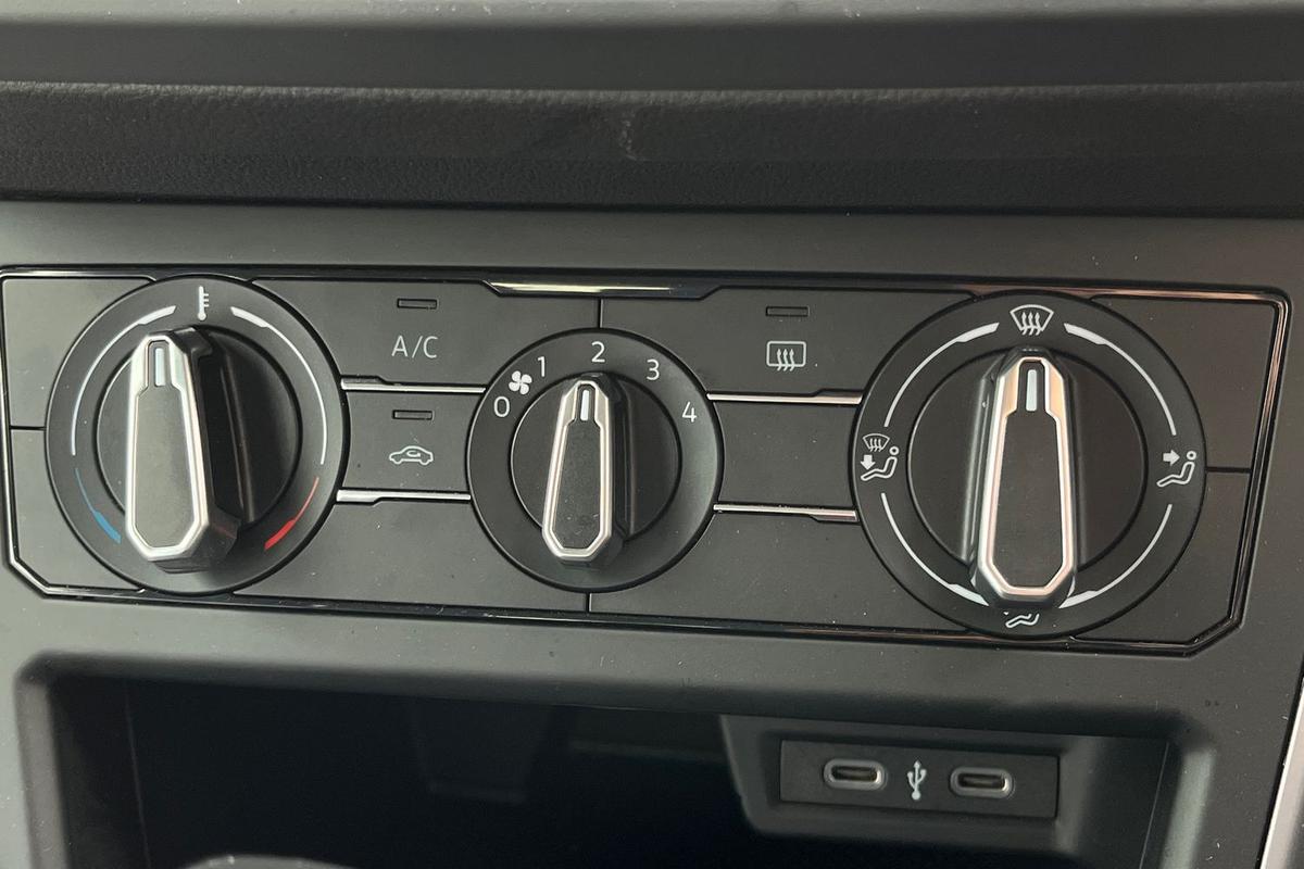 Used Volkswagen Polo 2024 for sale - 76677197: Photo 14