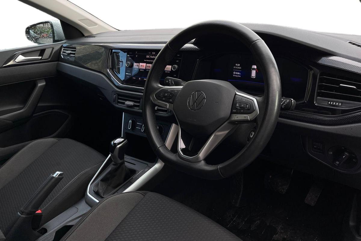 Used Volkswagen Polo 2024 for sale - 76677197: Photo 6
