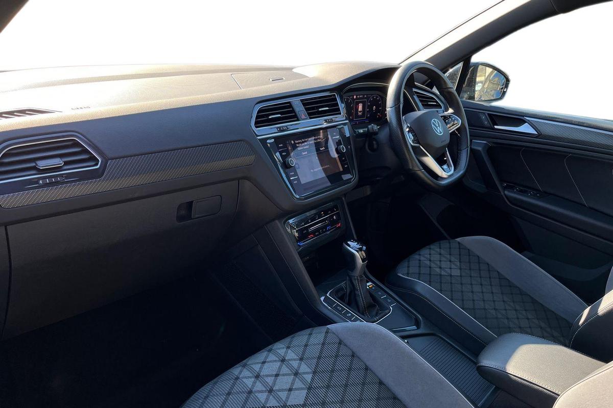 Used Volkswagen Tiguan 2023 for sale - 76676702: Photo 2