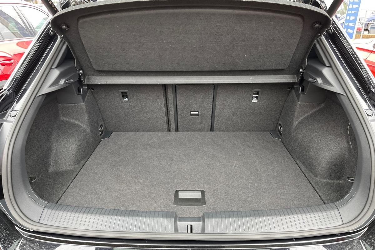 Used Volkswagen T-Roc 2025 for sale - 78139261: Photo 20