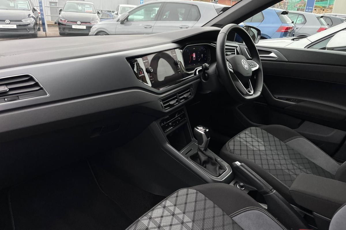 Used Volkswagen Polo 2023 for sale - 76675820: Photo 2