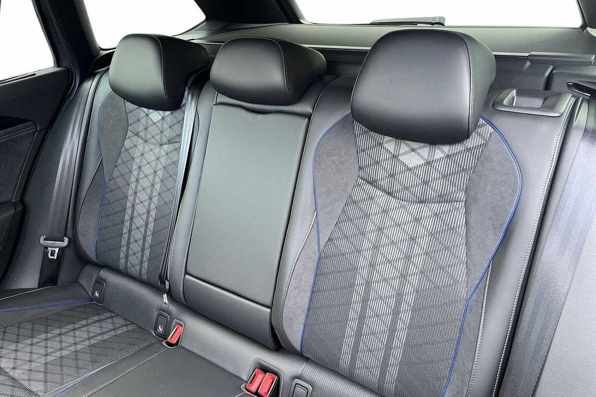 Used Volkswagen Passat 2025 for sale - 77542327: Photo 19