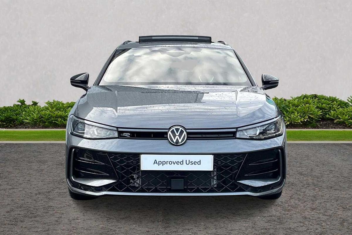 Used Volkswagen Passat 2025 for sale - 77542327: Photo 7