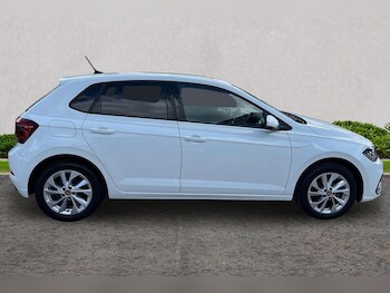Used Volkswagen Polo 2023 for sale - 76675904: Photo