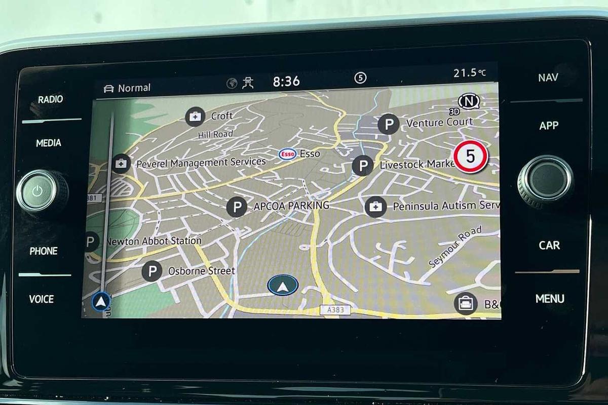 Used Volkswagen T-Roc 2024 for sale - 77542320: Photo 12