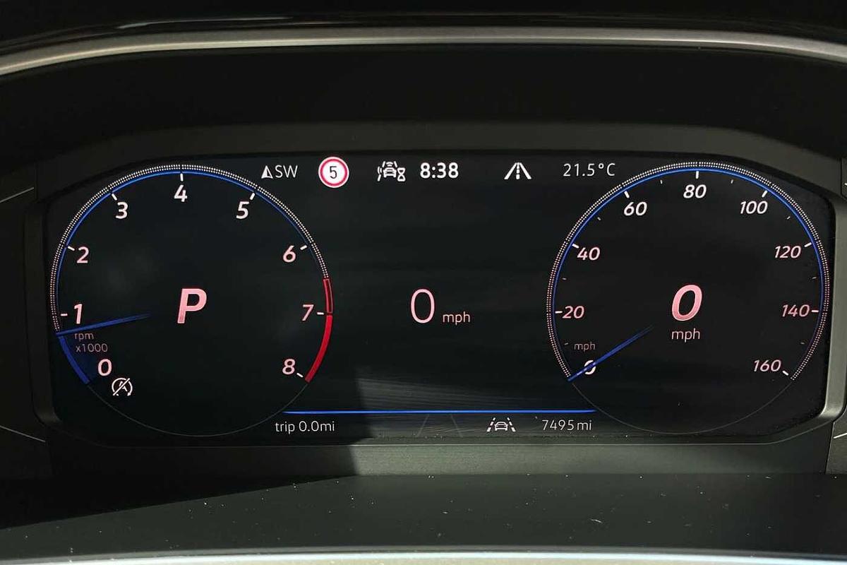 Used Volkswagen T-Roc 2024 for sale - 77542320: Photo 16