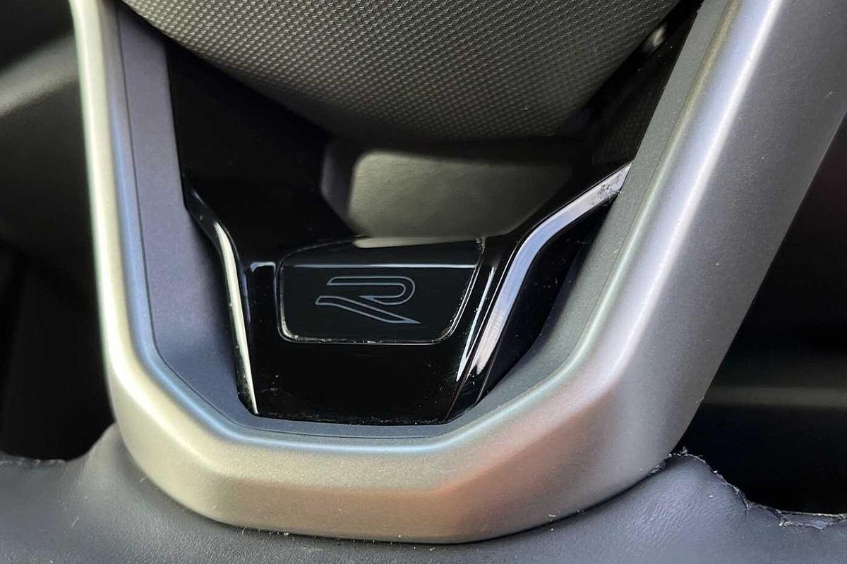 Used Volkswagen T-Roc 2024 for sale - 77542320: Photo 18