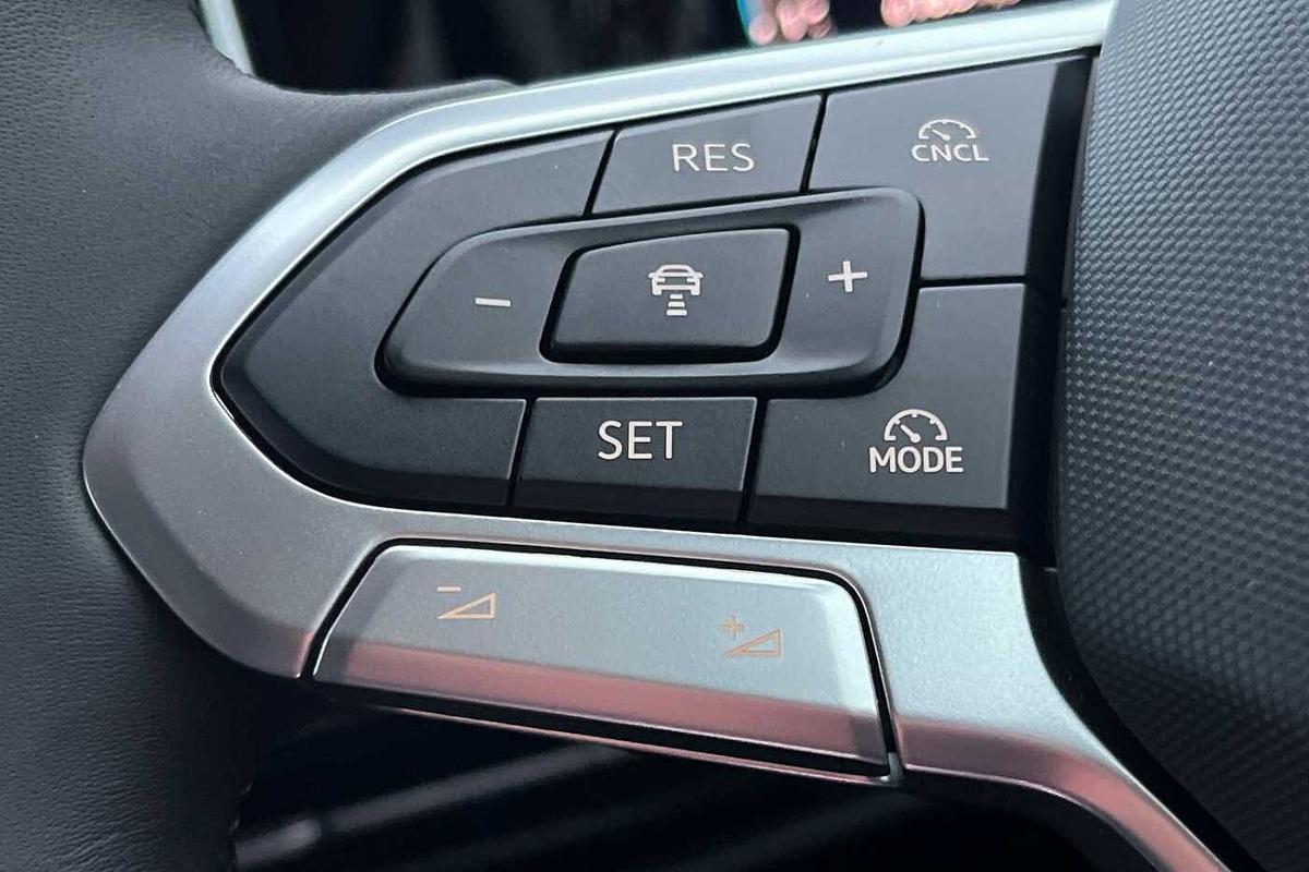 Used Volkswagen Golf 2025 for sale - 77542156: Photo 18