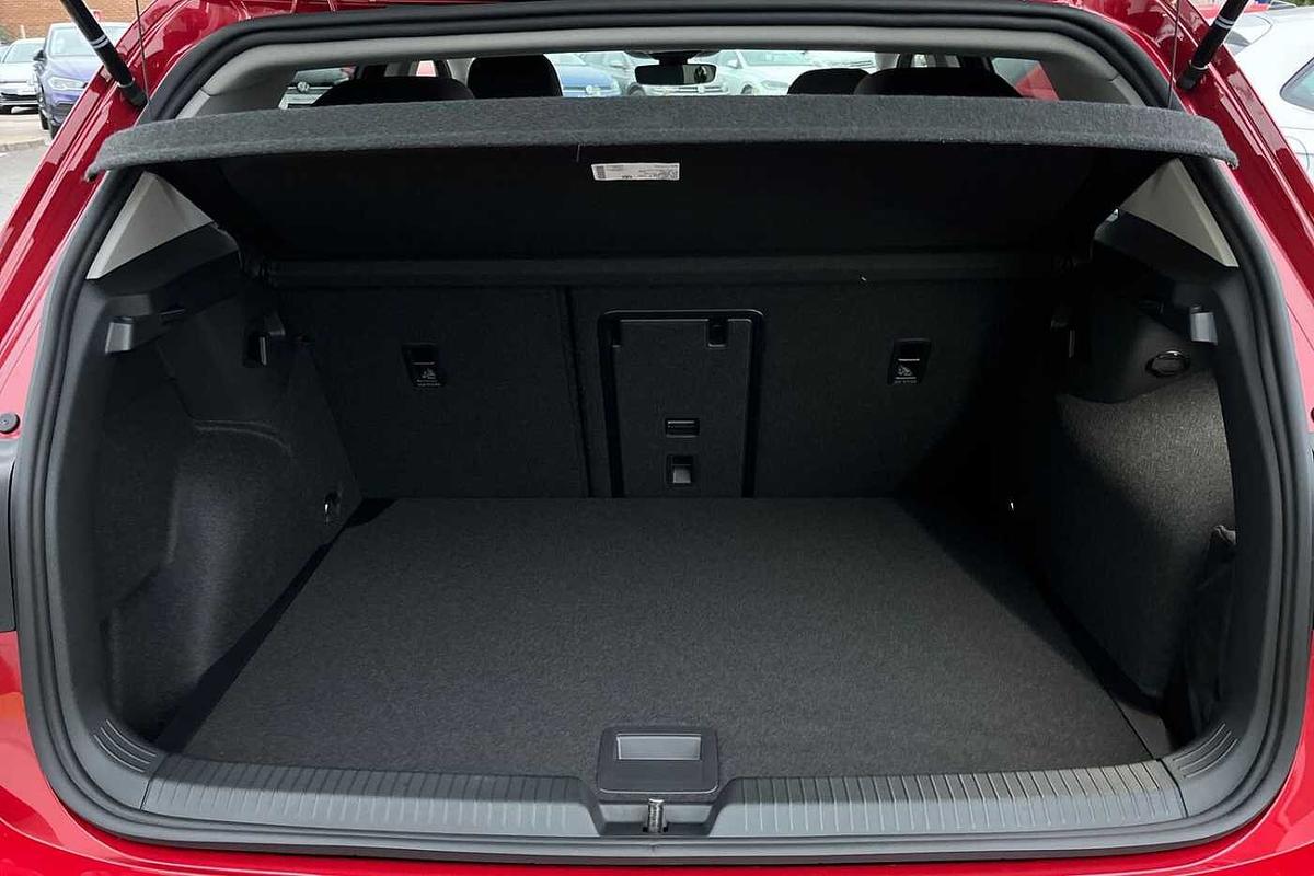 Used Volkswagen Golf 2025 for sale - 77542156: Photo 20