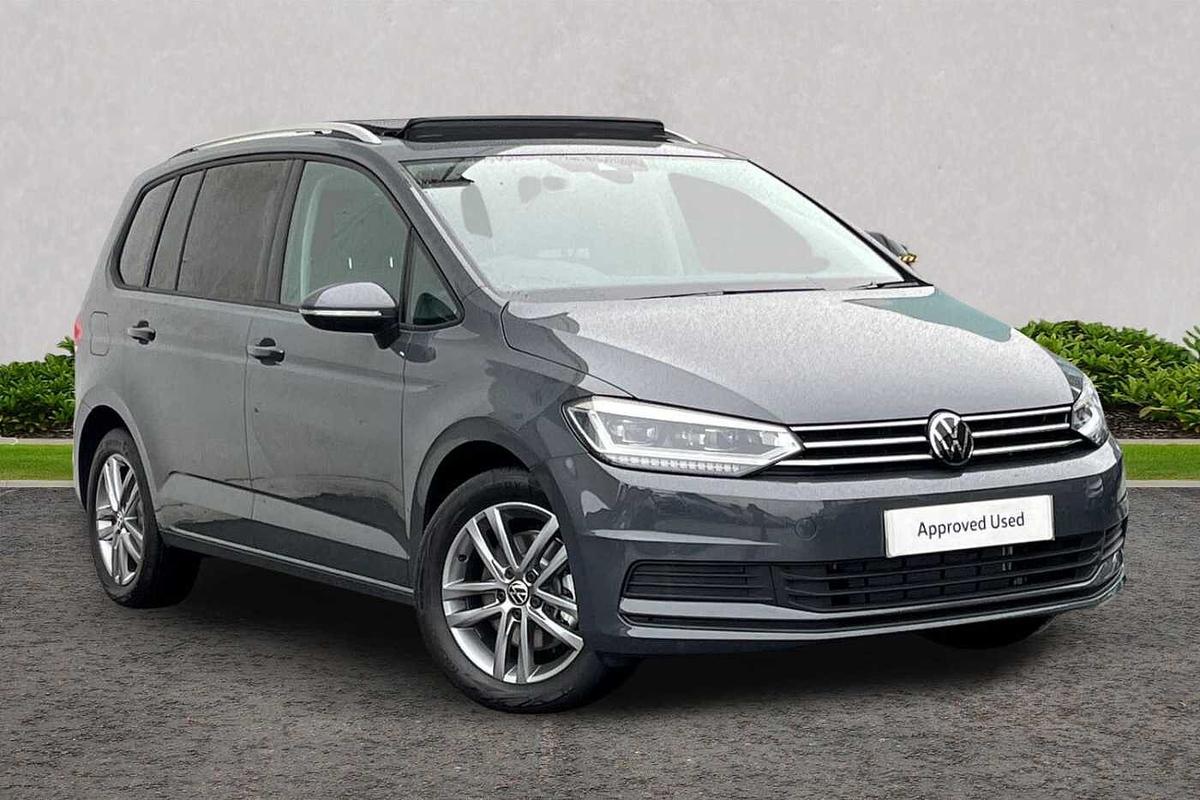 Used Volkswagen Touran 2025 for sale - 77542375: Photo 1
