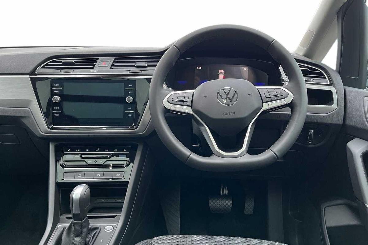 Used Volkswagen Touran 2025 for sale - 77542375: Photo 15