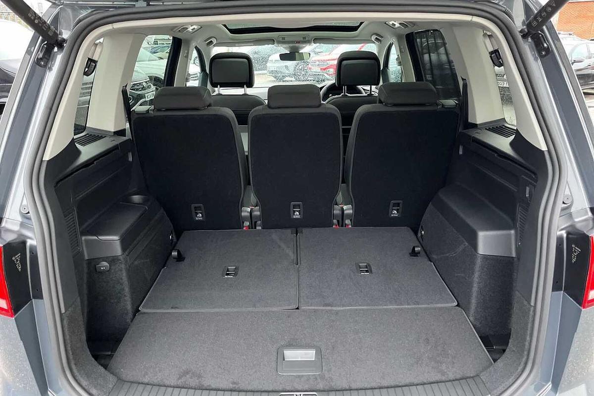 Used Volkswagen Touran 2025 for sale - 77542375: Photo 20