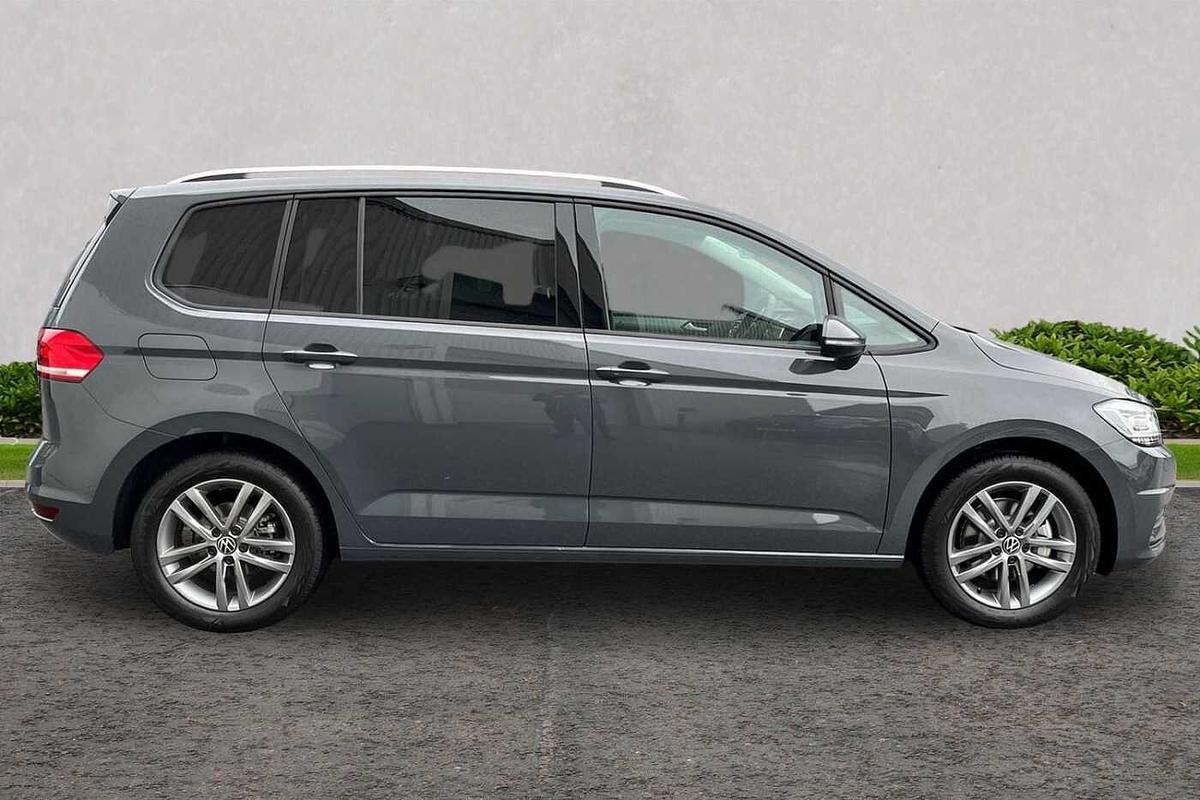 Used Volkswagen Touran 2025 for sale - 77542375: Photo 4