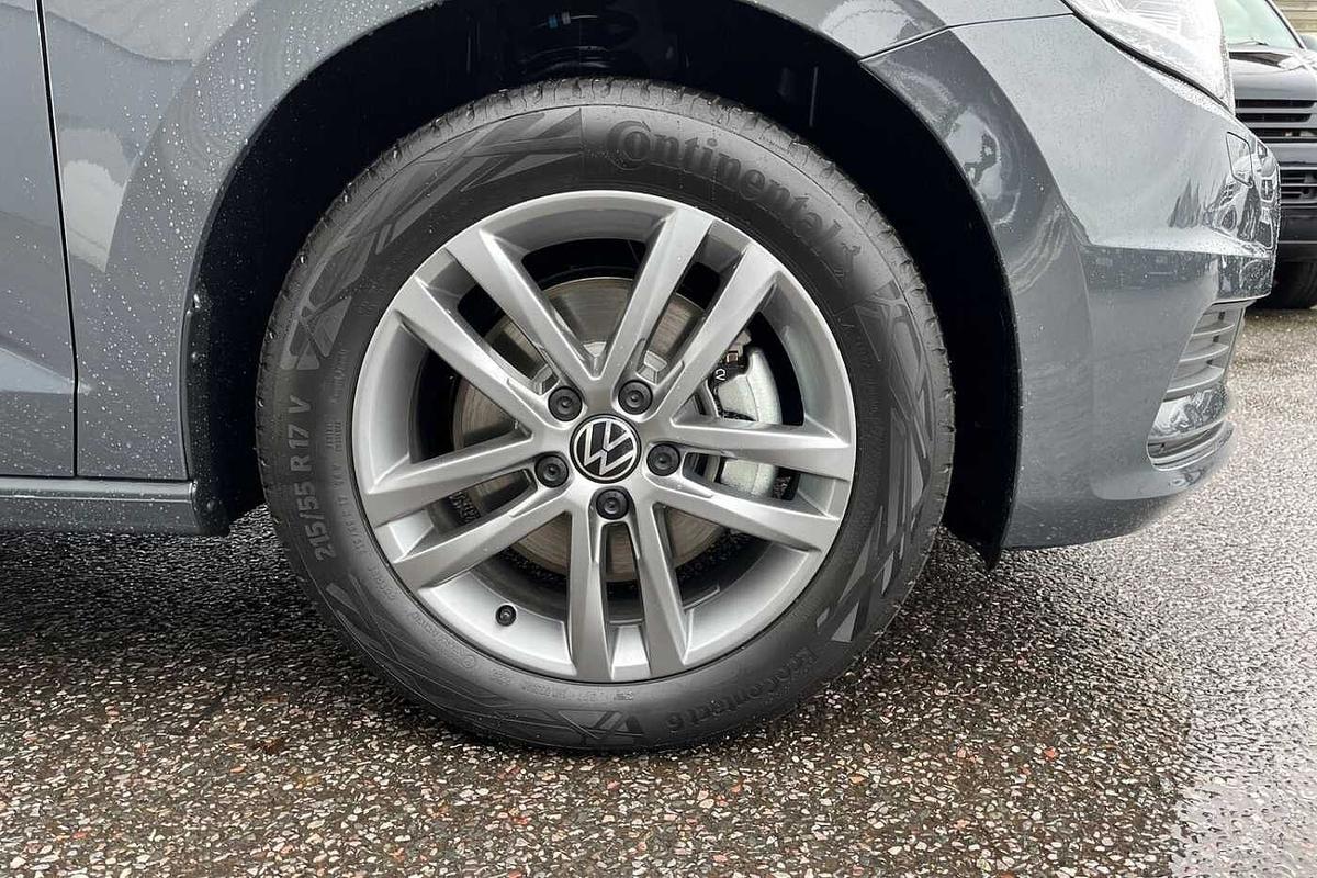 Used Volkswagen Touran 2025 for sale - 77542375: Photo 5