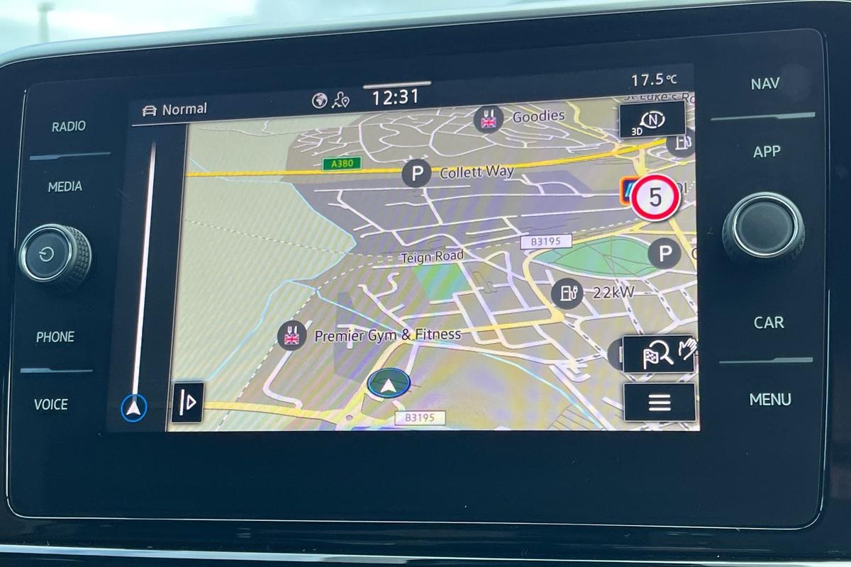 Used Volkswagen T-Roc 2025 for sale - 77542180: Photo 12