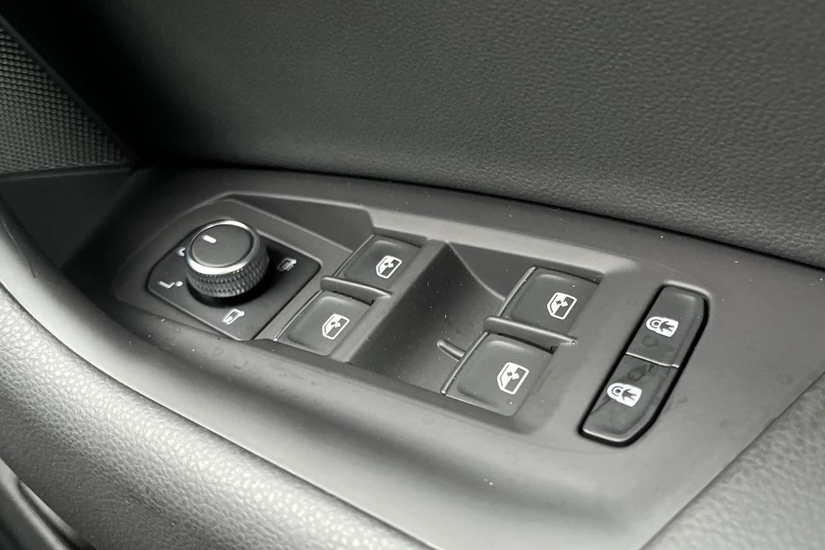 Used Volkswagen Touareg 2025 for sale - 76679654: Photo 17