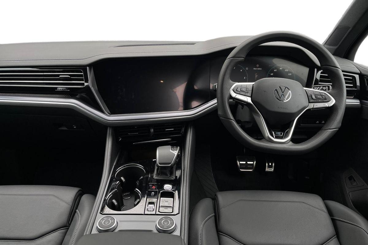 Used Volkswagen Touareg 2025 for sale - 76679654: Photo 8