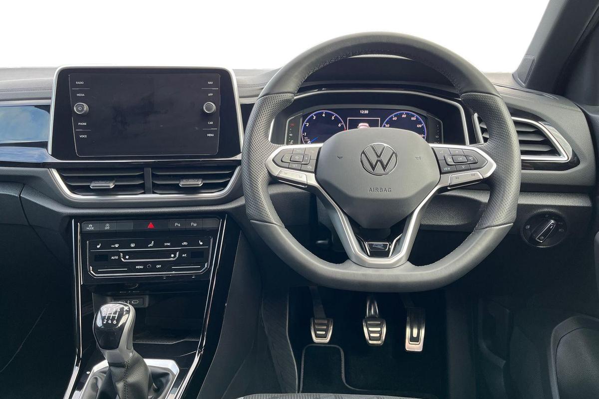 Used Volkswagen T-Roc 2025 for sale - 76679395: Photo 15